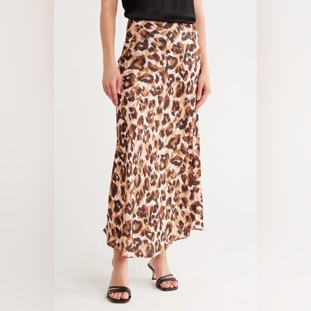 NWT Steve Madden Satin Trumpet Skirt Leopard Print